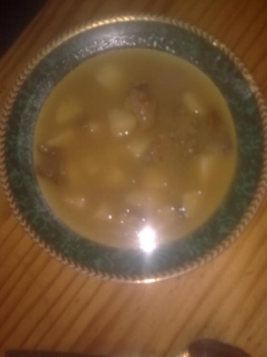 Kartoffelsuppe mit Steinpilzen - Rezept - kochbar.de