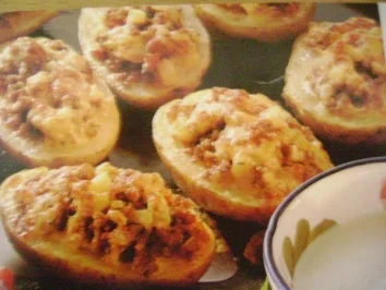 Ofenkartoffeln mit Hackfleisch gefüllt - Rezept