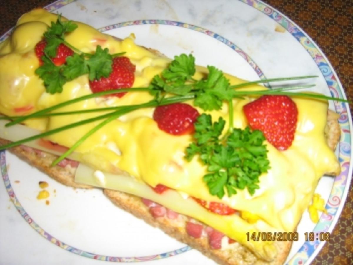 Bilder für Spargel-Toast mit Erdbeeren und Chili - Rezept