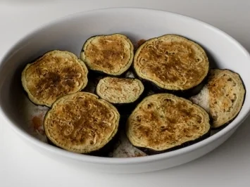 Rezept: Aubergine parmigiana Bild Nr. 4 Aubergine parmigiana - Rezept - Bild Nr. 4