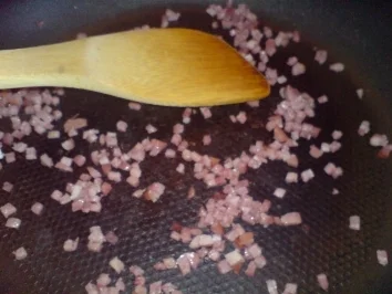 Rezept: Reste-Pfanne "Kühlschrank leer" Bild Nr. 2 Reste-Pfanne "Kühlschrank leer" - Rezept - Bild Nr. 2