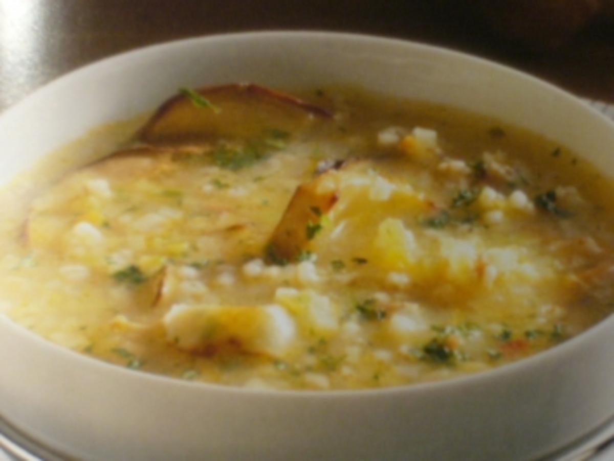 Bilder für Suppe --- Gemüsesuppe mit Graupen und Steinpilzen - Rezept