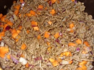 Rezept: Spaghetti mit Gemüse-Hackfleisch-Soße Bild Nr. 3 Spaghetti mit Gemüse-Hackfleisch-Soße - Rezept - Bild Nr. 3