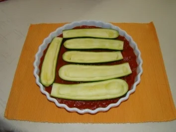 Rezept: Vegetarisch gefüllte Zucchini Bild Nr. 3 Vegetarisch gefüllte Zucchini - Rezept - Bild Nr. 3