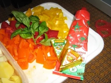 Deftiger Bauerntopf mit Würstchen - Rezept - Bild Nr. 5