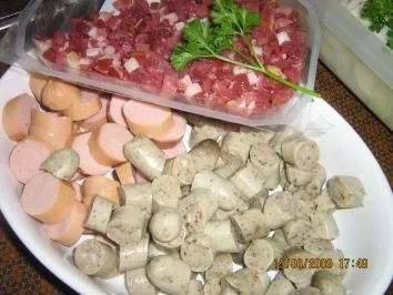 Deftiger Bauerntopf mit Würstchen - Rezept - Bild Nr. 4