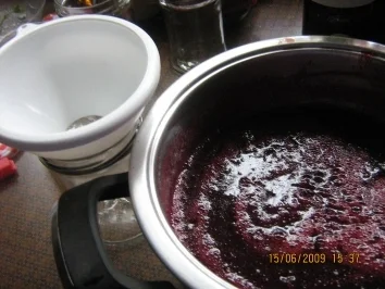 Kirsch-Sharon-Konfitüre mit Minze - Rezept - Bild Nr. 4