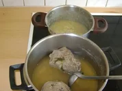 Gekochtes Rindfleisch mit Erdäpfelsauce - Rezept