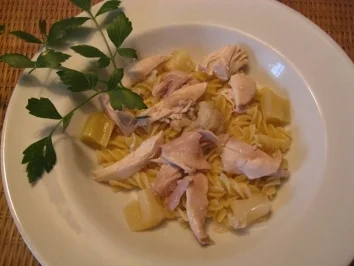 Rezept: Einfache Geflügelsuppe - Eintopf Bild Nr. 5 Einfache Geflügelsuppe - Eintopf - Rezept - Bild Nr. 5