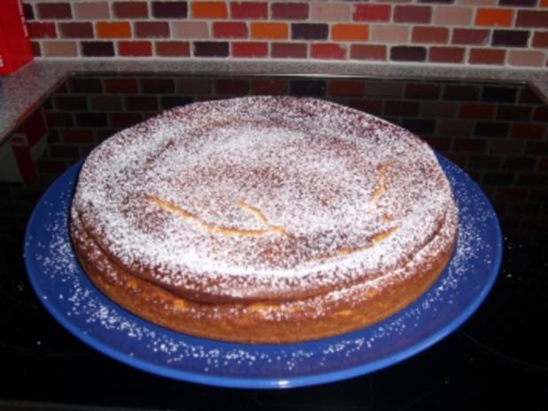 Käsekuchen mit Schmand - Rezept mit Bild - kochbar.de