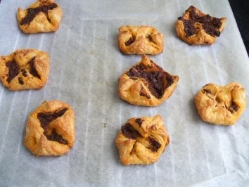 Snack     Blätterteigtaschen ... - Rezept