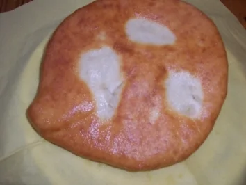 " Langosch " ungarischer Fladen - Rezept