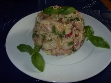 Einfacher Wurstsalat schön angerichtet - Rezept - Bild Nr. 3