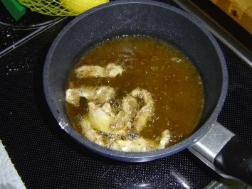 Rezept: Fritierte Sardellenfilets Bild Nr. 3 Fritierte Sardellenfilets - Rezept - Bild Nr. 3