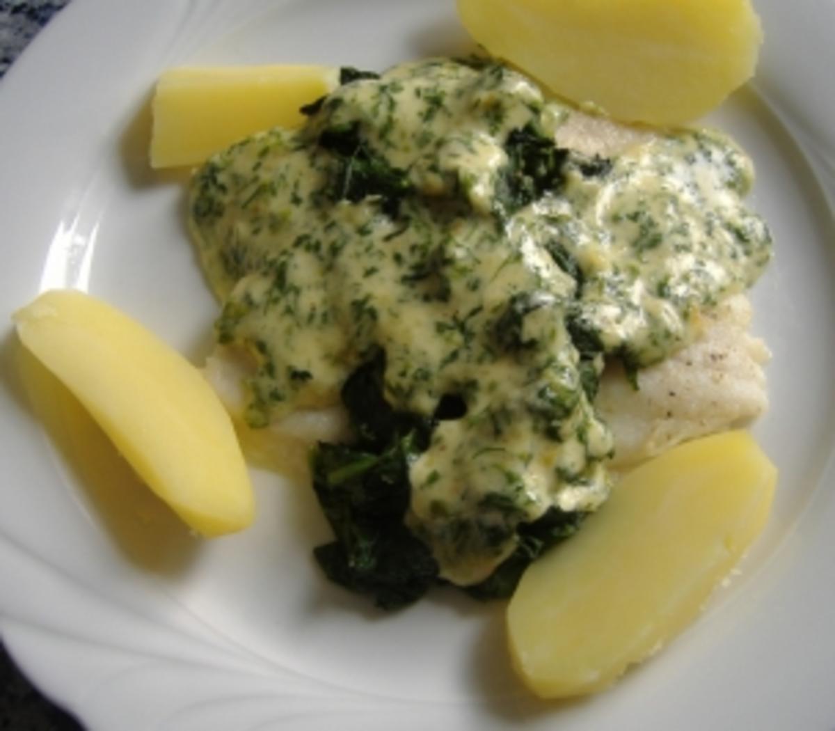 Schollenfilets mit Blattspinat und Kerbelsahne überbacken - Rezept ...