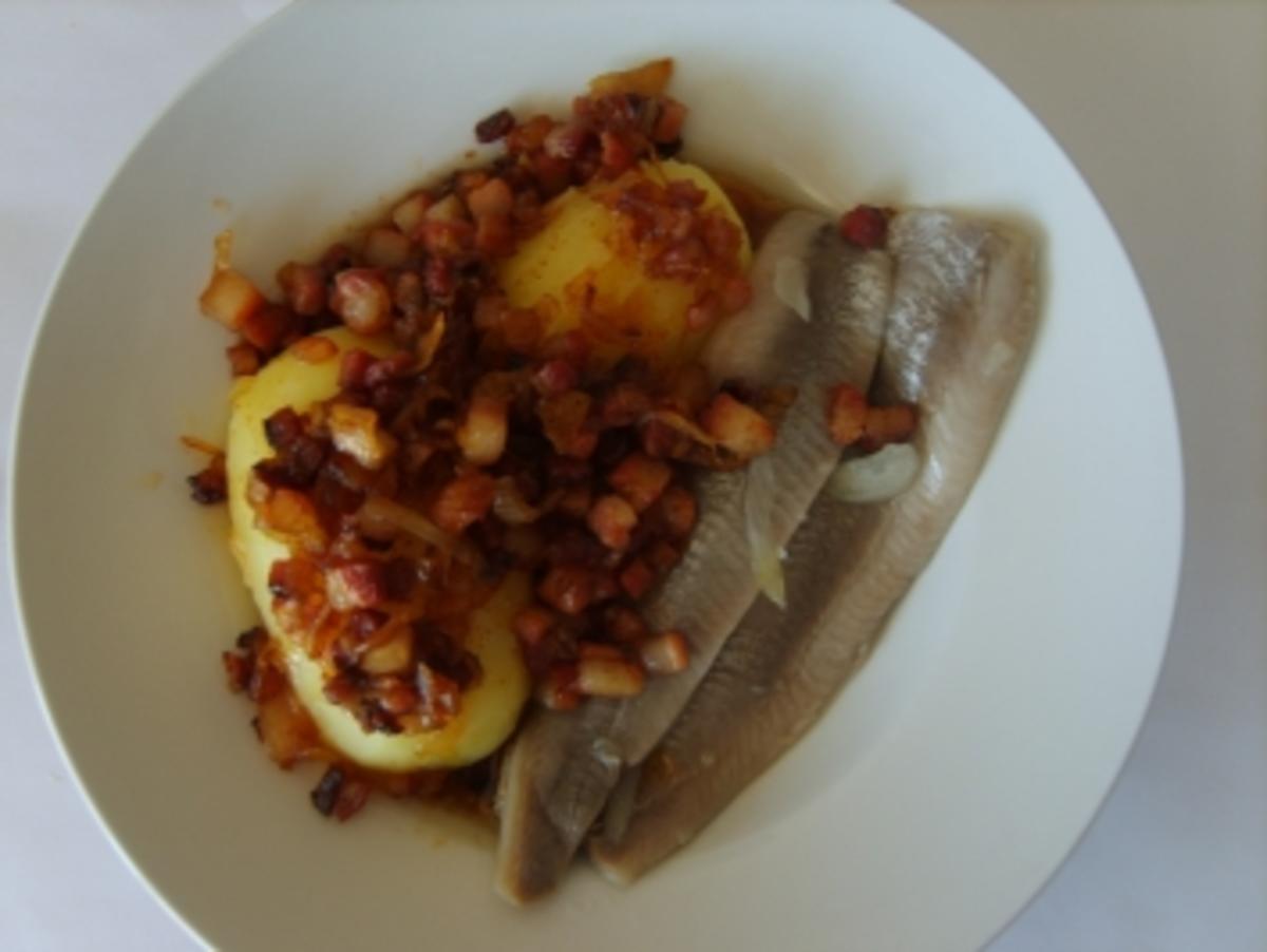 Schmal Hans 4 - Pellkartoffeln mit Speckstippe und Matjesfilets - Rezept - Bild Nr. 2