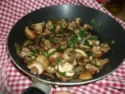 Rustikale Championpfanne - Rezept