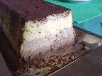 Ein Kuchen-Traum aus 3 Schichten: Vanille, Kaffee, Schokolade - Rezept
