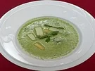Rezept: Basilikumsuppe mit weißem Spargel Basilikumsuppe mit weißem Spargel - Rezept