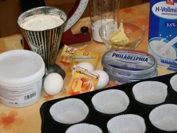 Rezept: Schoko Muffin mit Philadelphia Füllung Bild Nr. 2 Schoko Muffin mit Philadelphia Füllung - Rezept - Bild Nr. 2