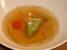 Spargelbouillon mit Bärlauchnocken - Rezept