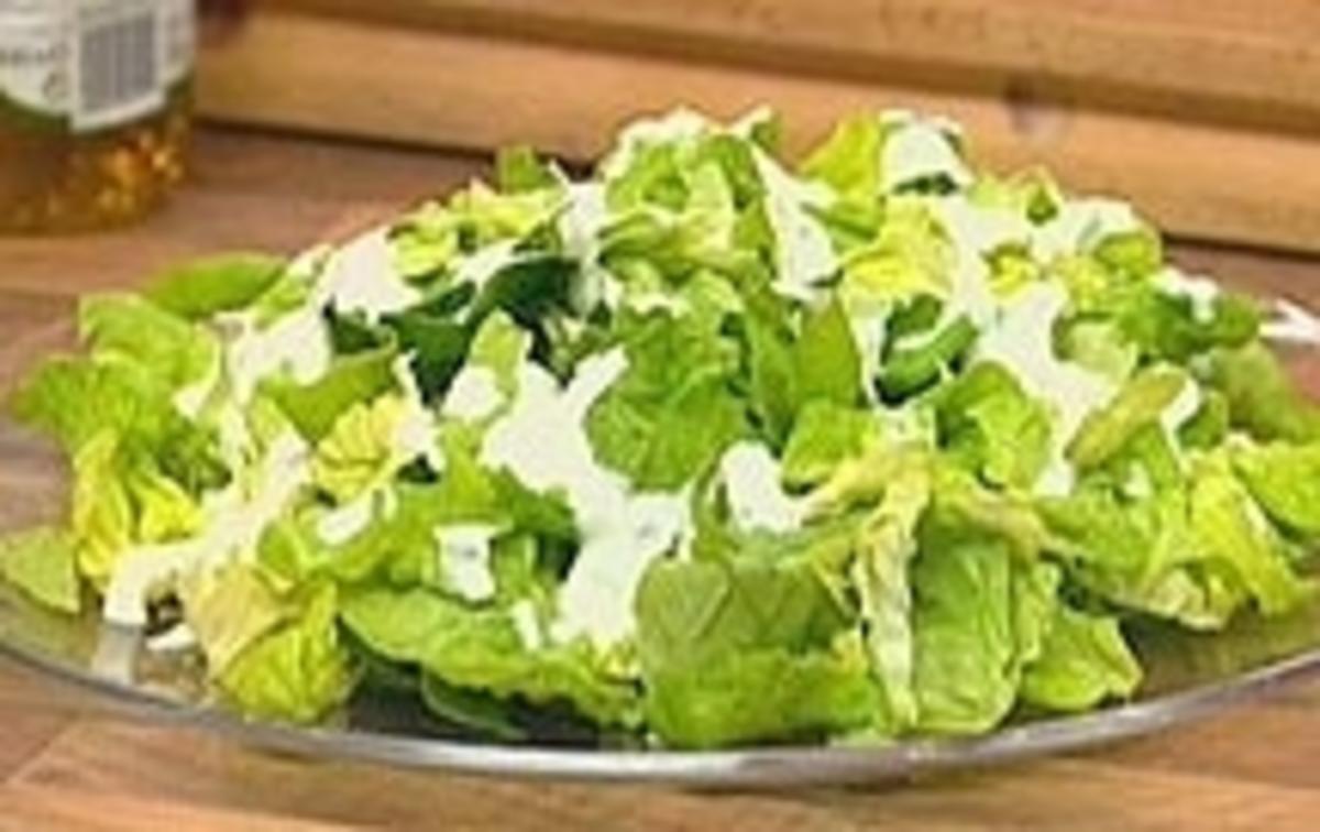Kopfsalat mit Meerrettichdressing - Rezept