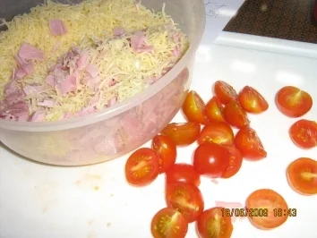 Rezept: Käse-Schinken-Taschen Bild Nr. 3 Käse-Schinken-Taschen - Rezept - Bild Nr. 3