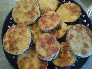 Rezept: Auberginen in Parmesanhülle Auberginen in Parmesanhülle - Rezept