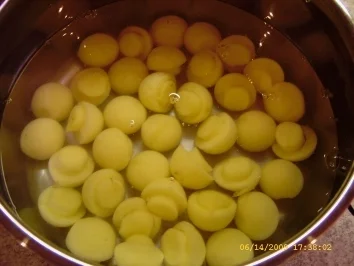 Kartoffelpilze an Minischnitzeln und Rotkraut - Rezept - Bild Nr. 23