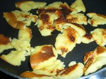 Rezept: Kaiserschmarren Bild Nr. 6 Kaiserschmarren - Rezept - Bild Nr. 6