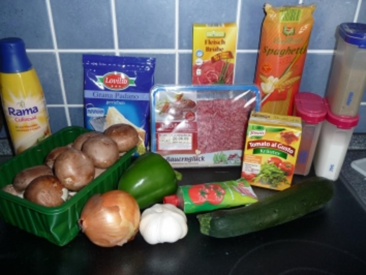 Spagetti mit Gemüse-Hack-Soße - Rezept - Bild Nr. 2