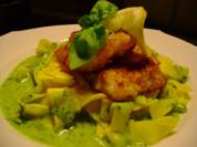 Fisch: Tilapiafilet auf Safrannudeln mit Basilikumschaum - Rezept