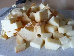 Rezept: Fussili mit Käse-Kräuter-Tomaten-Sosse Bild Nr. 3 Fussili mit Käse-Kräuter-Tomaten-Sosse - Rezept - Bild Nr. 3