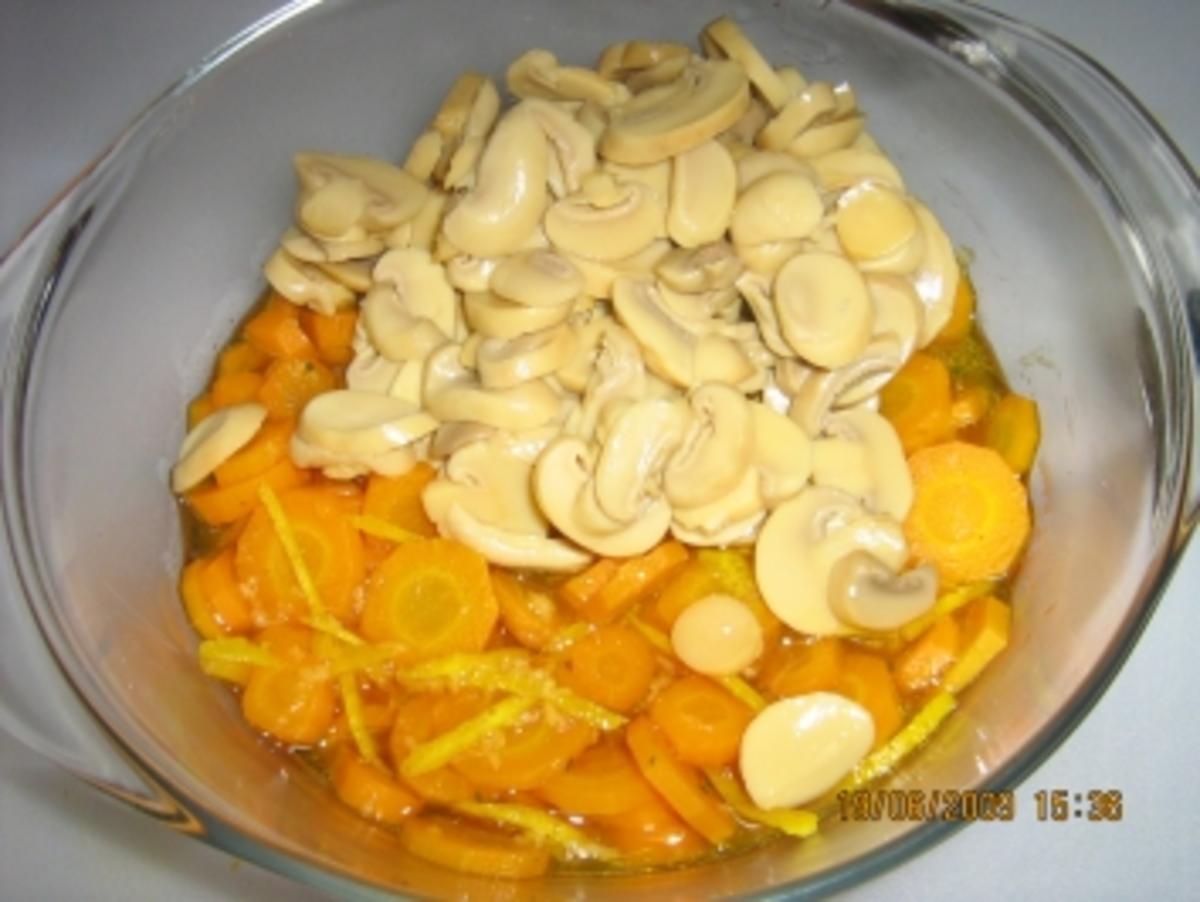 Karotten- Champignion - Salat mit Orangendressing - Rezept - Bild Nr. 5