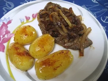 Rezept: Hüftsteak mit Balsamico-Zwiebeln ... Bild Nr. 2 Hüftsteak mit Balsamico-Zwiebeln ... - Rezept - Bild Nr. 2