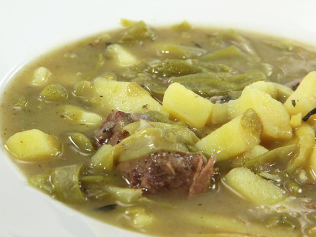 Schnippelbohnensuppe Oma`s Rezept - Rezept mit Bild - kochbar.de