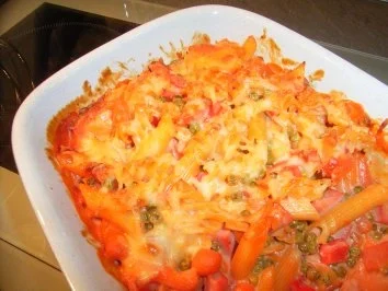 Rezept: Nudel-Gemüse-Fleischwurst-Auflauf Nudel-Gemüse-Fleischwurst-Auflauf - Rezept