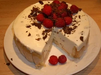 Rezept: Himbeer-Schoko-Charlotte Bild Nr. 3 Himbeer-Schoko-Charlotte - Rezept - Bild Nr. 3