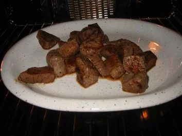 Rinderfiletwürfel an feuriger Whisky-Rahm-Sauce - Rezept - Bild Nr. 4