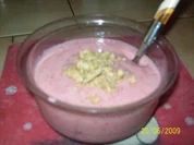 Yoghurt mit Obsteinlage - Rezept