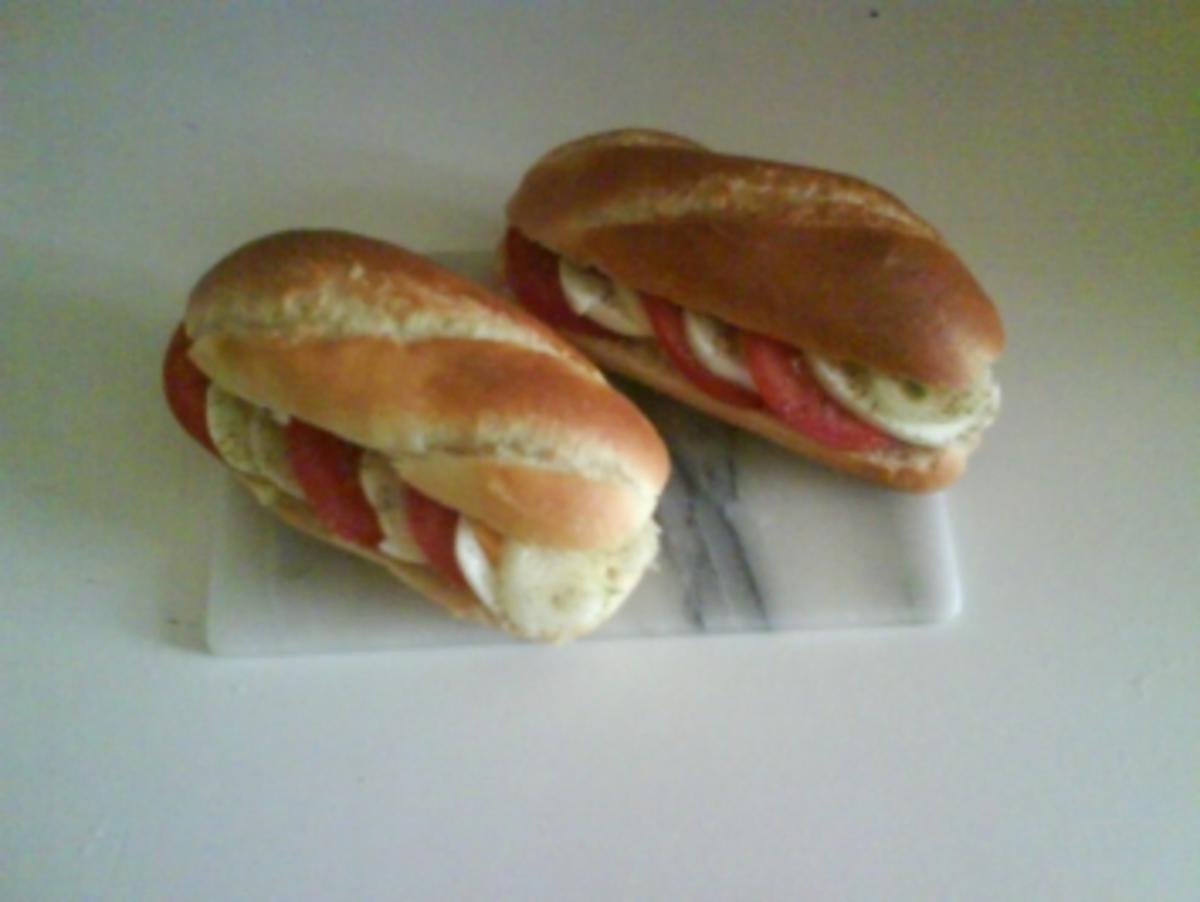 Abendbrot: Ei-Tomate-Baguette - Rezept - Bild Nr. 2