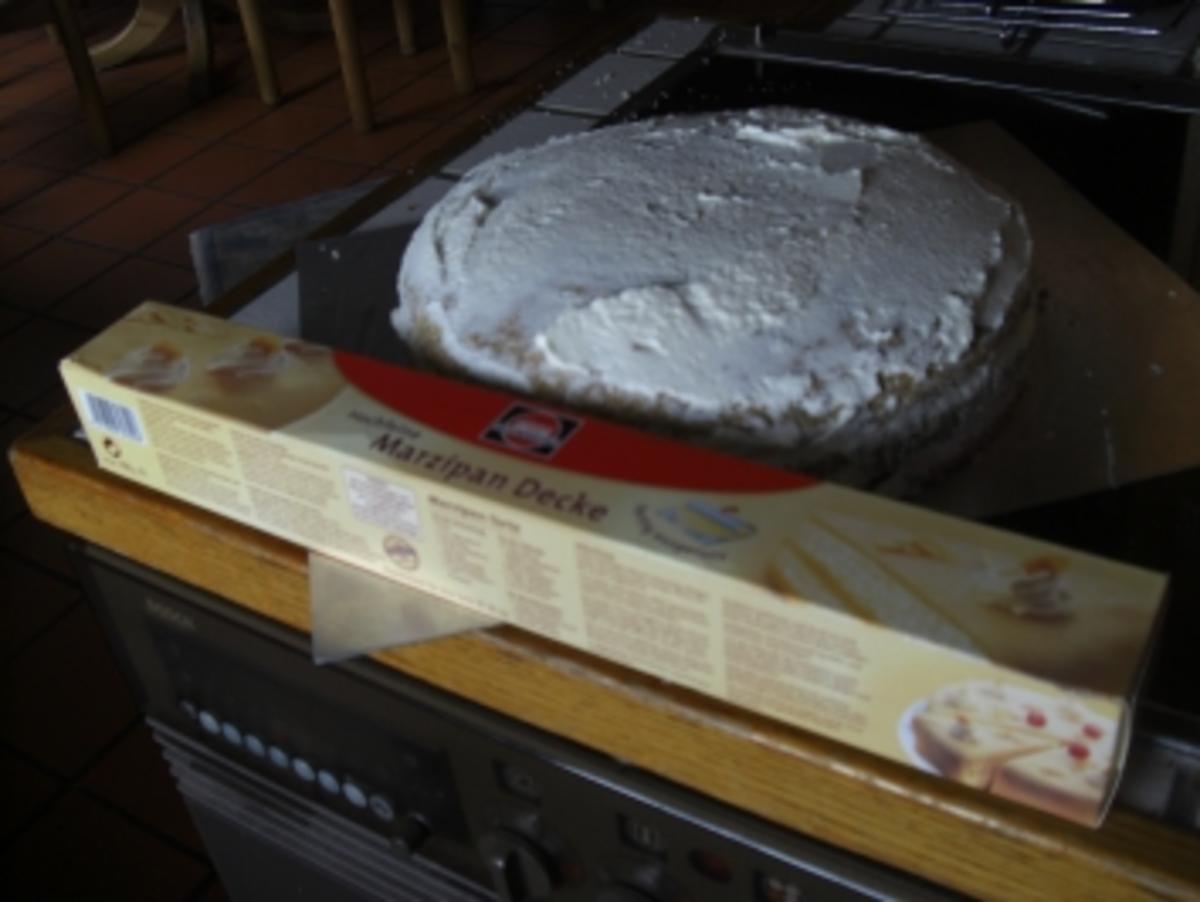 Kuchen-Mohntorte mit Marzipandecke - Rezept - Bild Nr. 13