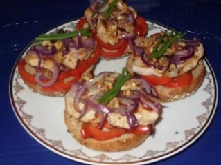 Abendbrötchen mit Zutaten aus der Pfanne - Rezept