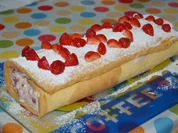 Erdbeer-Sahnerolle - Rezept