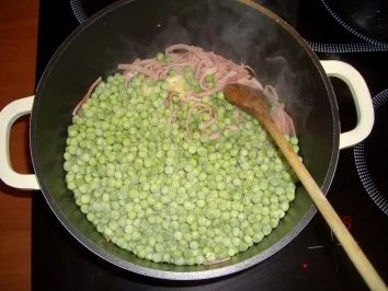 Rezept: Spaghetti mit Erbsen und Schinken Bild Nr. 3 Spaghetti mit Erbsen und Schinken - Rezept - Bild Nr. 3