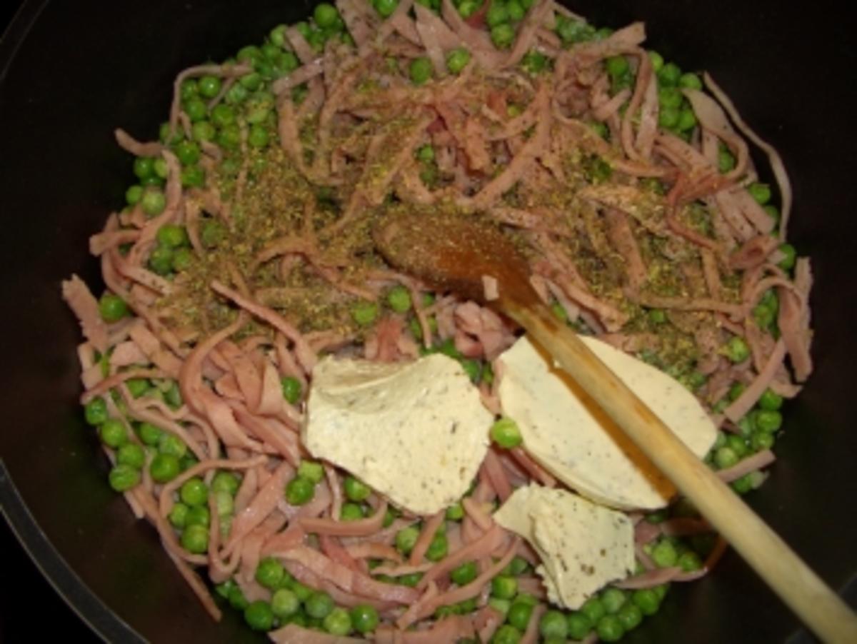Spaghetti mit Erbsen und Schinken - Rezept - Bild Nr. 4