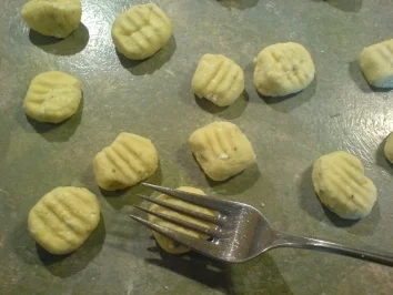 Hüttenkäse-Gnocchi - Rezept - Bild Nr. 5