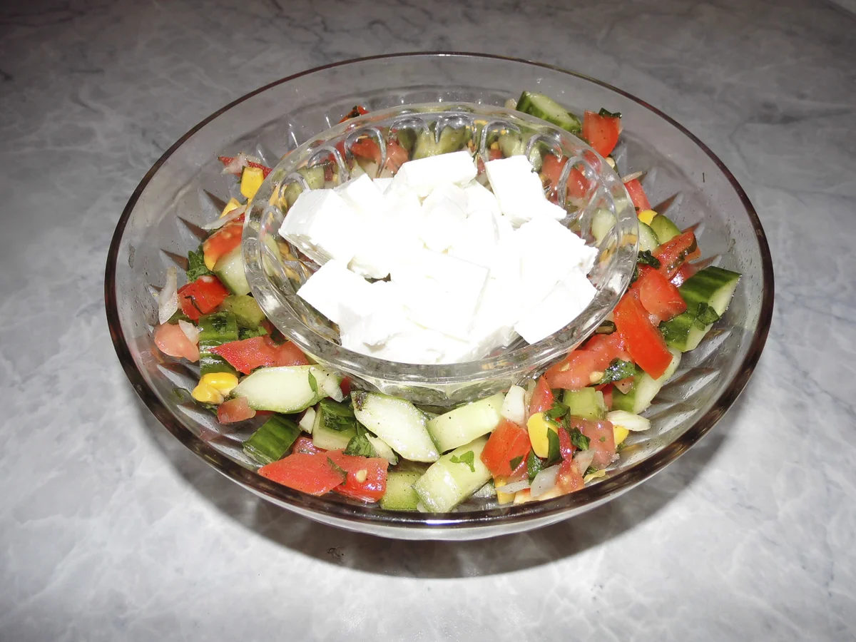 Rezept: Griechischer Bauernsalat Bild Nr. 2 Griechischer Bauernsalat - Rezept - Bild Nr. 2