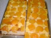 Blechkuchen mit Marillen (Aprikosen) - Rezept