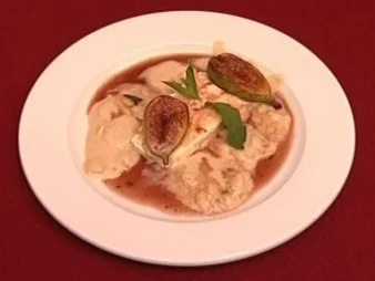 Rezept: Kokosparfait mit karamellisierten Feigen (Petra Glinski) Kokosparfait mit karamellisierten Feigen (Petra Glinski) - Rezept